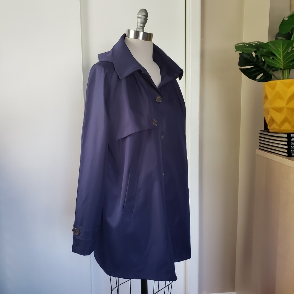 Weatherproof Rain Trench Size XL NEW